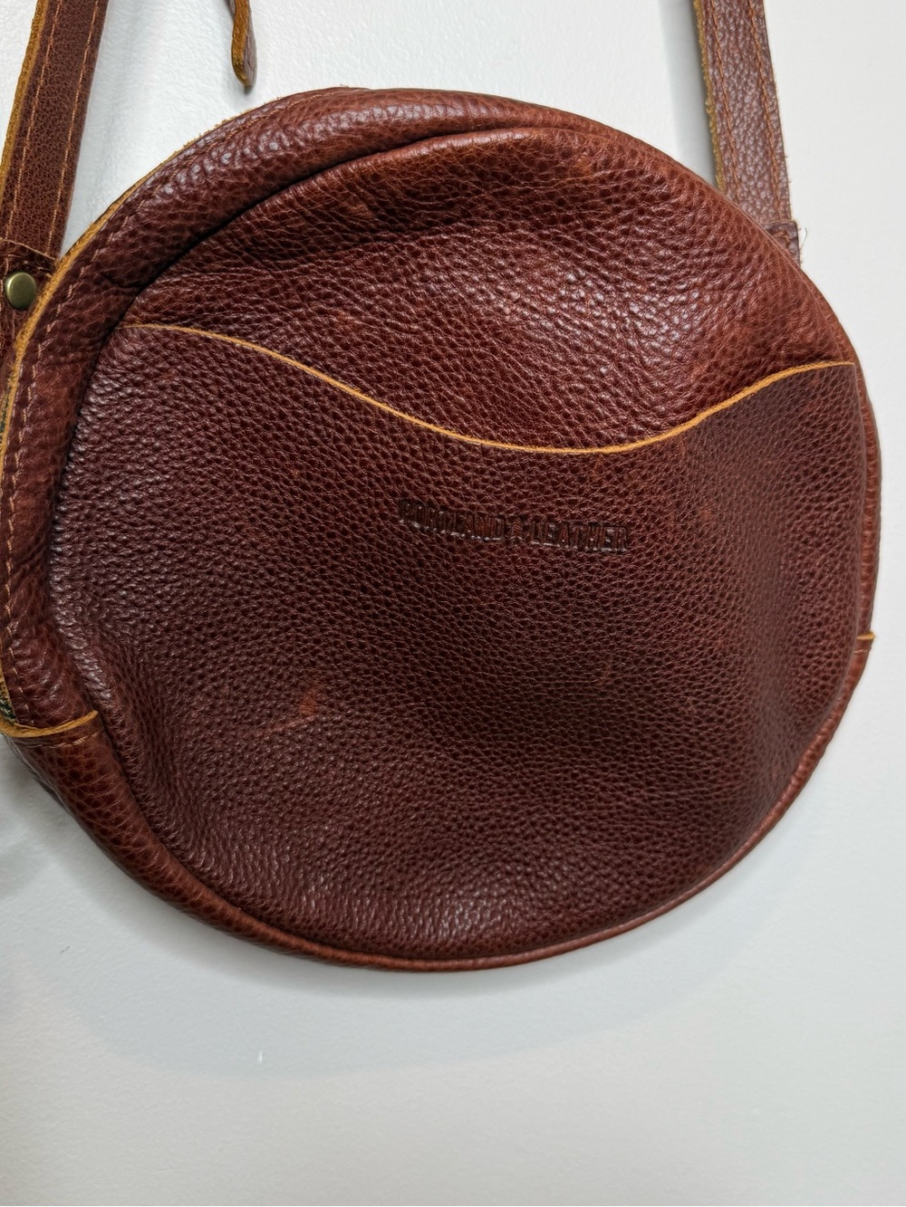 Portland Leather Circle Pebbled Leather Crossbody 10X10